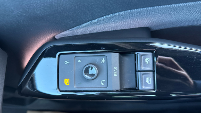 Volkswagen ID.3 150kW Life Pro Performance 58kWh 5dr Auto Electric Hatchback